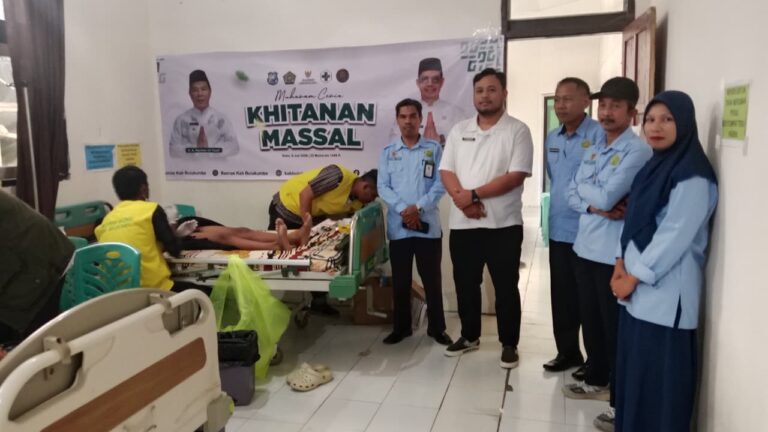 BAZNAS Gelar Khitanan Massal, Bersinergi dengan KUA Kajang dan Puskesmas Kajang